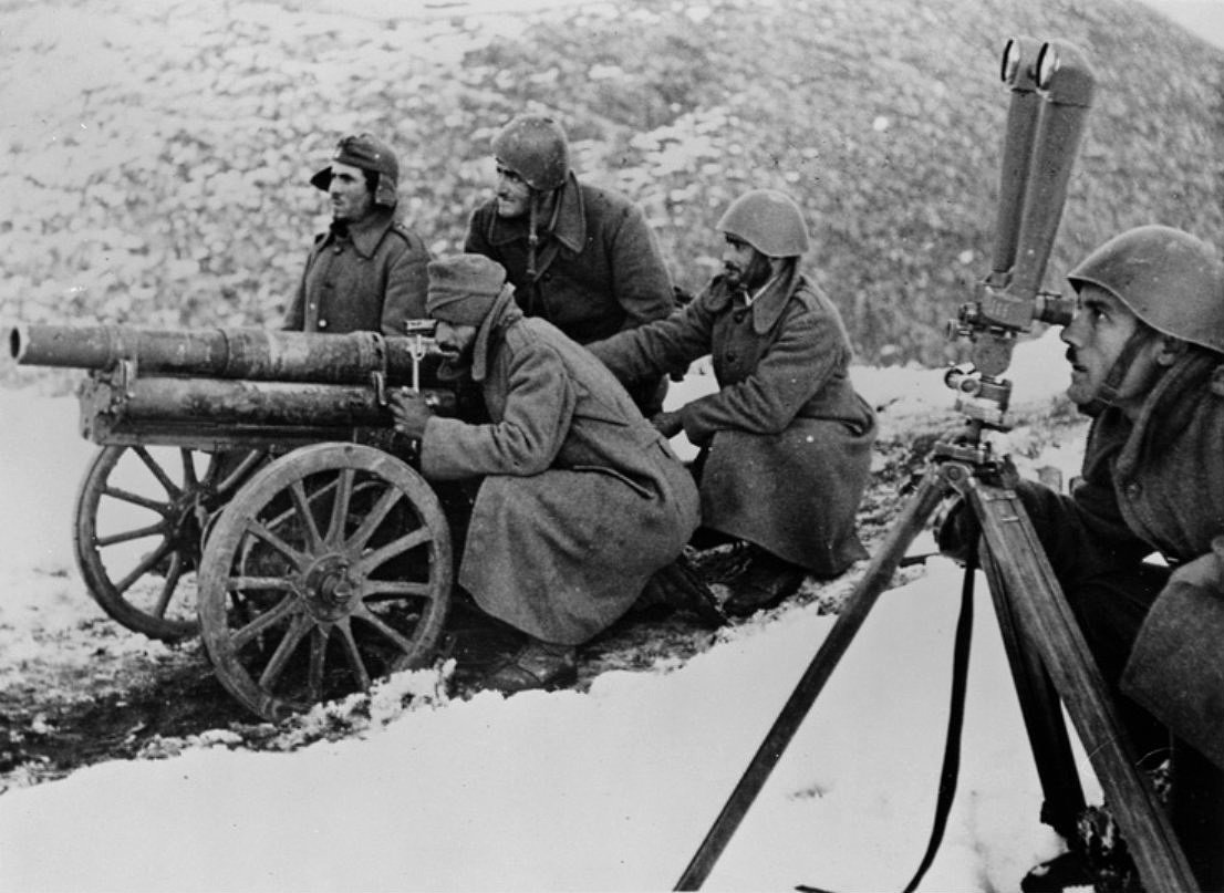 Christmas of 1940 was celebrated in snow covered mountains, with temperatures well below zero, which cost both armies, Italians and Greeks, dearly. Many soldiers were left frostbitten, with their limbs paralysed by the extreme weather conditions.