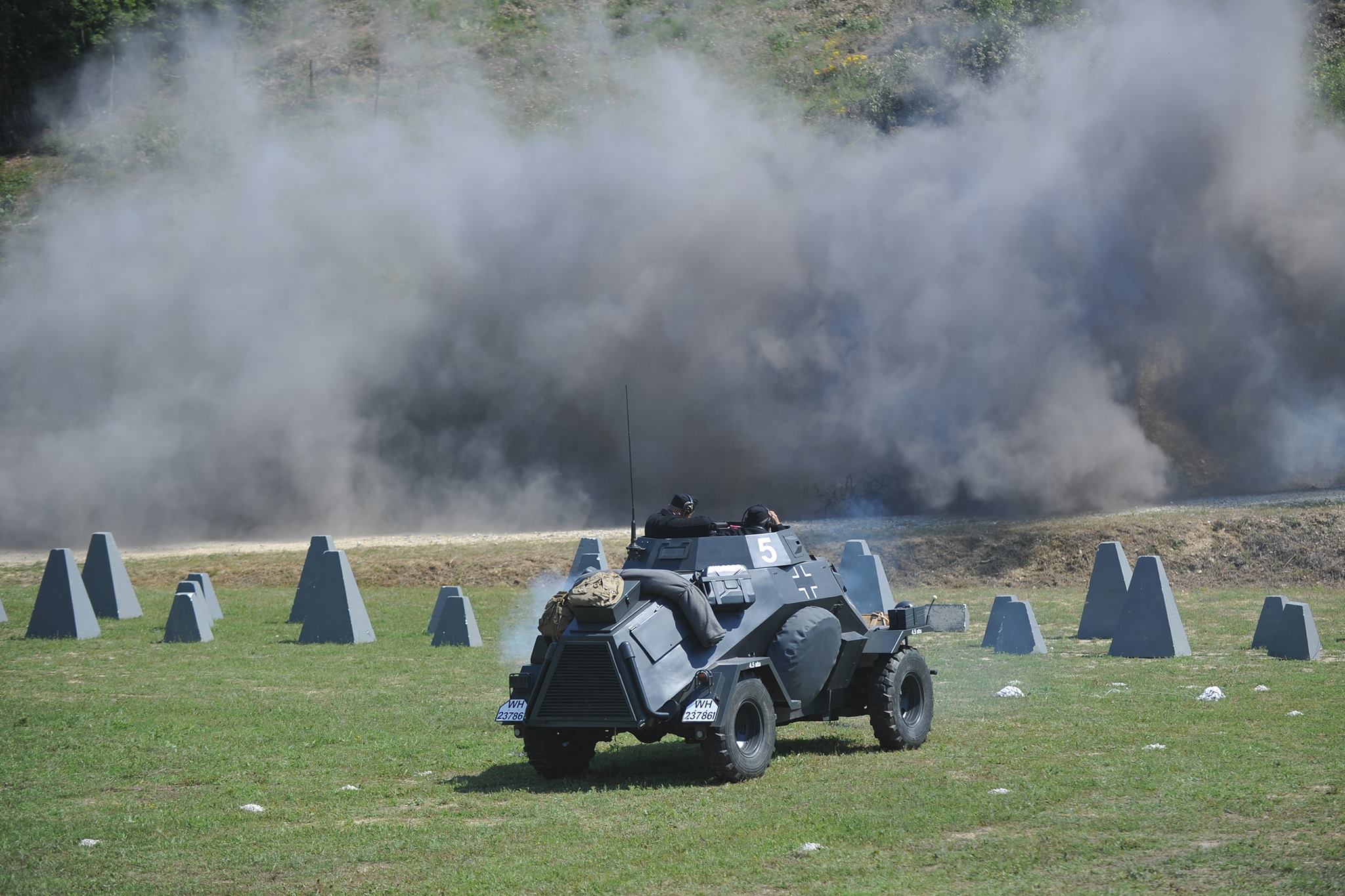 32557536_1921593747892440_726534159530459136_o